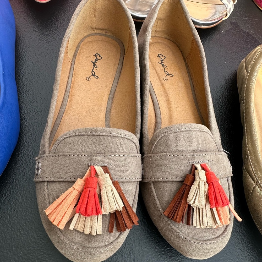 Size 5.5 flats
